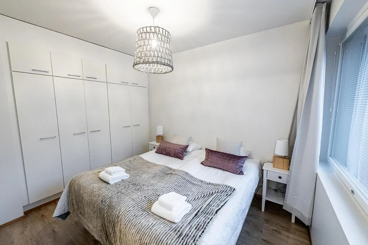 Sleepwell Apartment Rio- Tyynimeri With Private Sauna And Parking Helsinki Finlandia