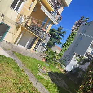https://studio-apartman-centar.in-istria.net