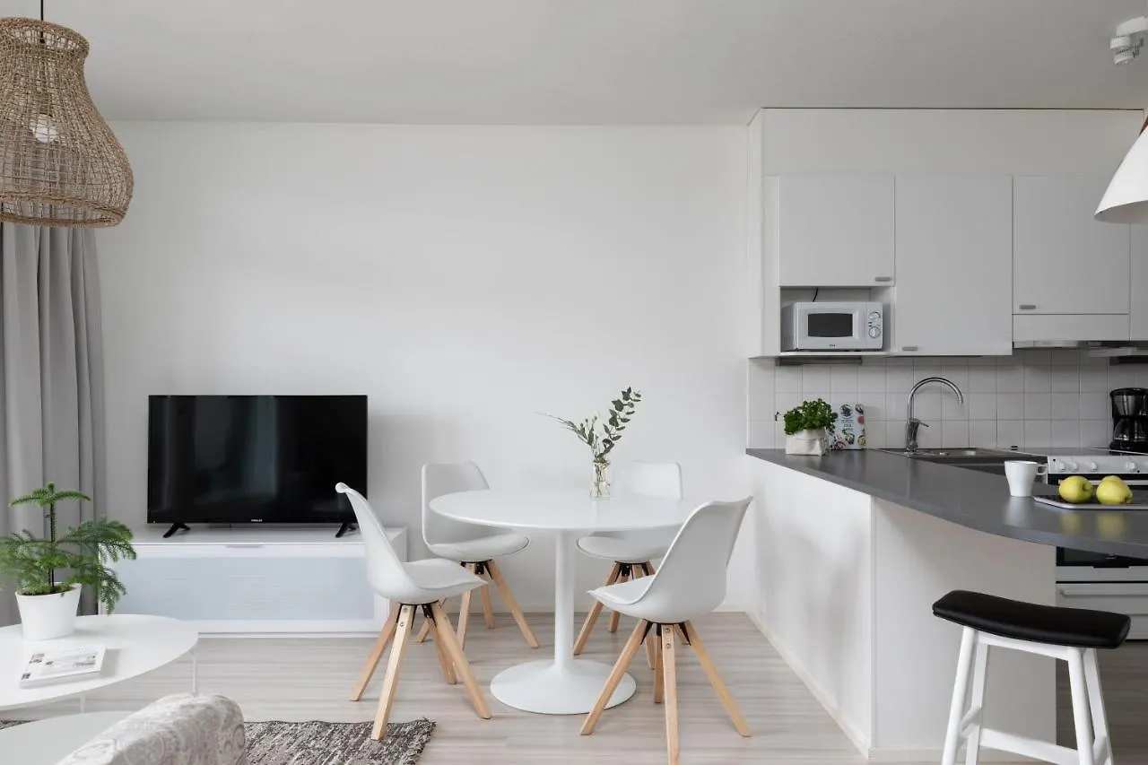 Sleepwell Apartment Rio- Tyynimeri With Private Sauna And Parking Helsinki Finland