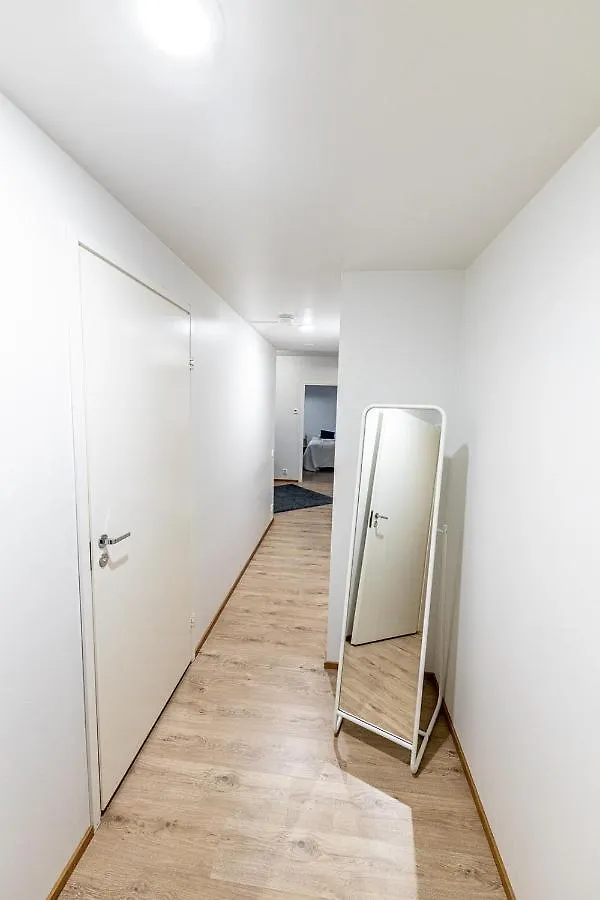 Sleepwell Apartment Rio- Tyynimeri With Private Sauna And Parking Helsinki